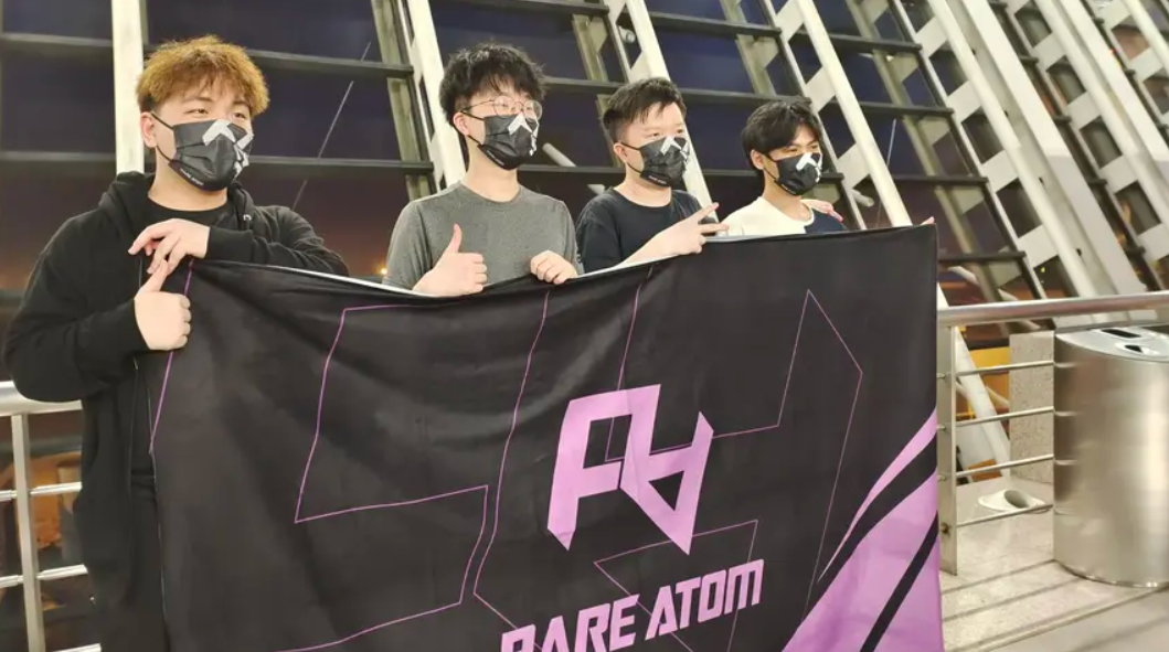 Редкий атом одерживает победу на BLAST Fall Showdown после победы над TYLOO в финалеРедкий атом одерживает победу на BLAST Fall Showdown после победы над TYLOO в финале