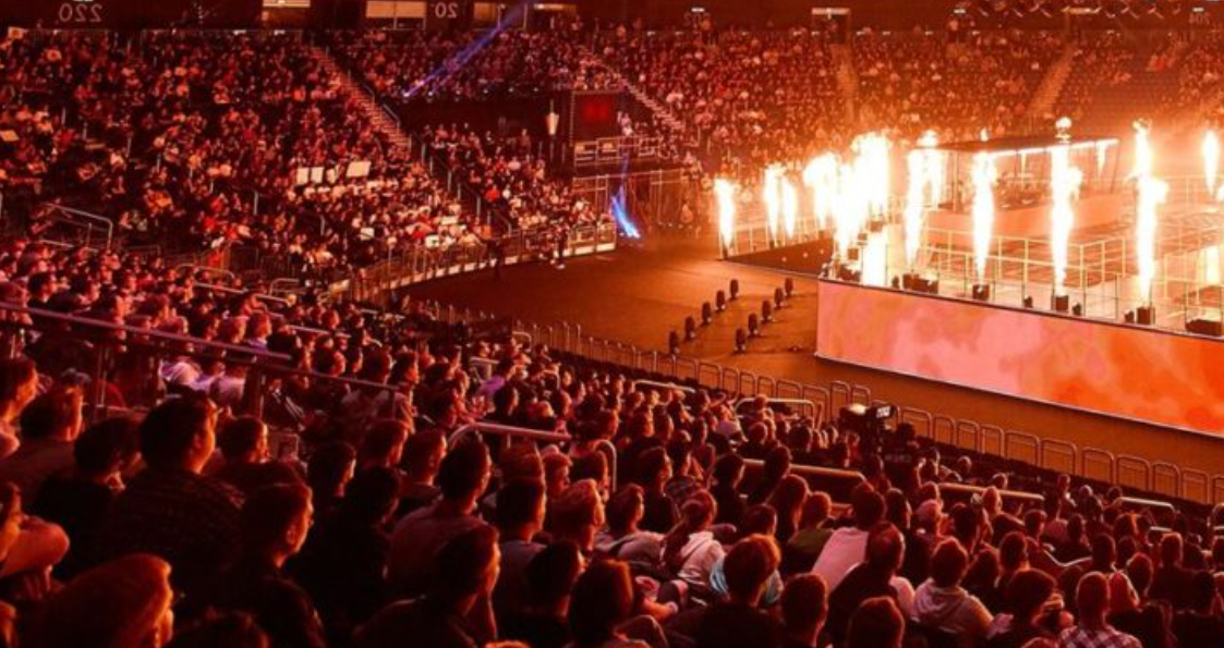 Объем призовых фондов Counter-Strike 2 на 2025 год: Анализ доходов от наклеек — изображение 1