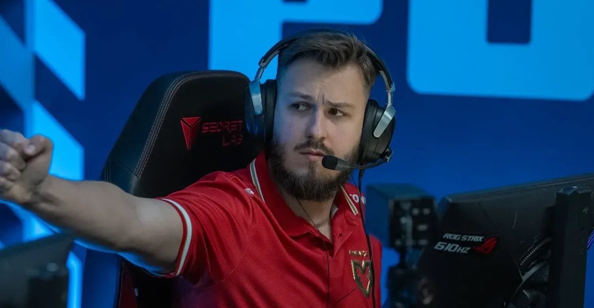игрок MOUZ jL во время матча на PGL Astana 2026